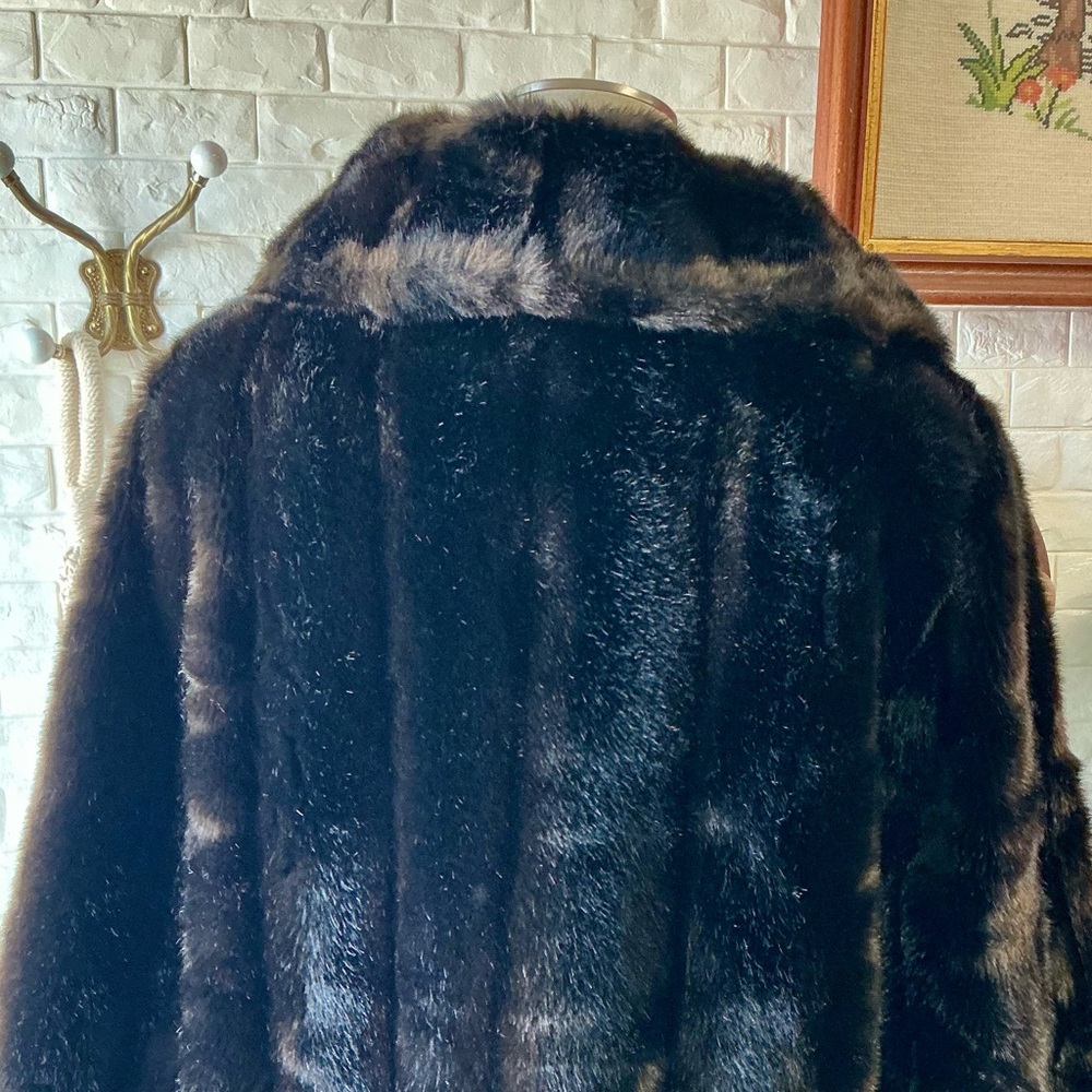 Vintage 50s 60s Chocolate Brown Faux Fur Coat Ornate Buttons + Leather Waist Tie - Picture 8 of 13